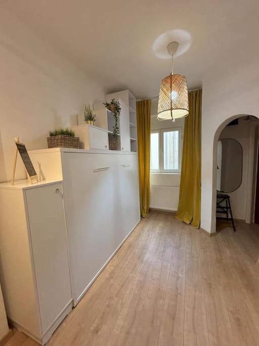 Tiny Studio Quinet Bucarest Exterior foto